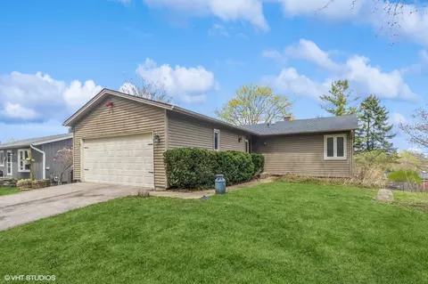 682 W Main St, Cary, IL 60013