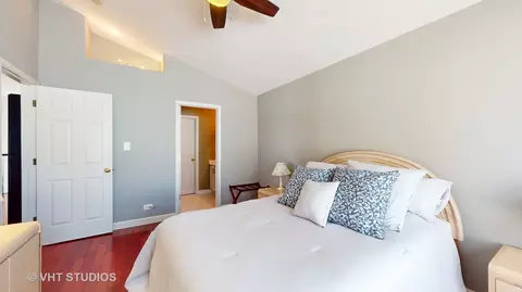 Bedroom - 811 Commons Rd, Naperville, IL 60563 photo 4 of 6