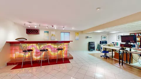 Other - 811 Commons Rd, Naperville, IL 60563 photo 12 of 16