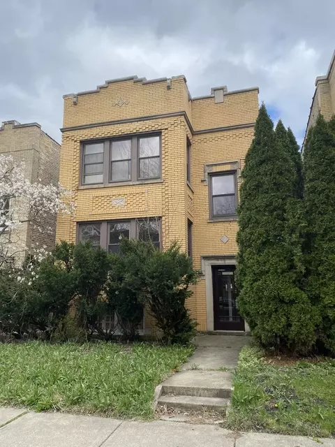 5723 N Christiana Ave, Chicago, IL 60659