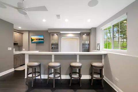 Other - 11 Somerset Cir, Wheaton, IL 60189 photo 8 of 9