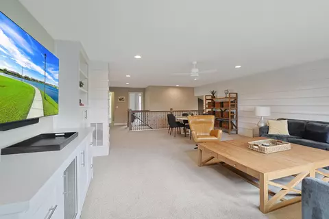 Other - 11 Somerset Cir, Wheaton, IL 60189 photo 6 of 9