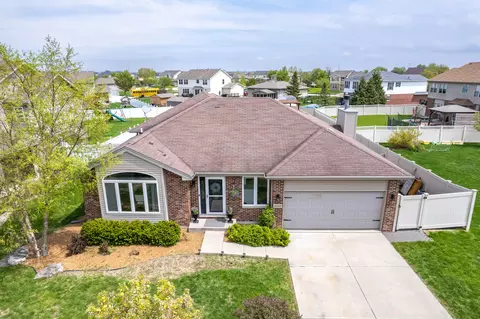25033 Aspen Ln, Manhattan, IL 60442