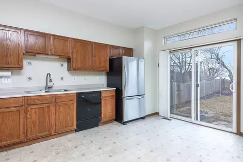 Kitchen - 14232 S Newberg Ct, Plainfield, IL 60544 photo 3 of 3