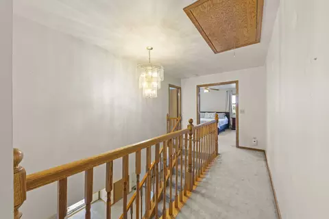 Entry Way - 2398 S Williamsburg Dr, Plainfield, IL 60586 photo 2 of 3