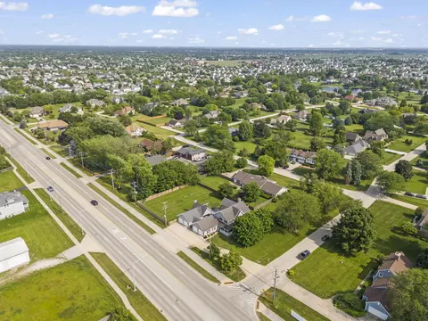 View/Area - 2398 S Williamsburg Dr, Plainfield, IL 60586 photo 11 of 11