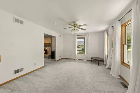 Living - 2398 S Williamsburg Dr, Plainfield, IL 60586 photo 1 of 2