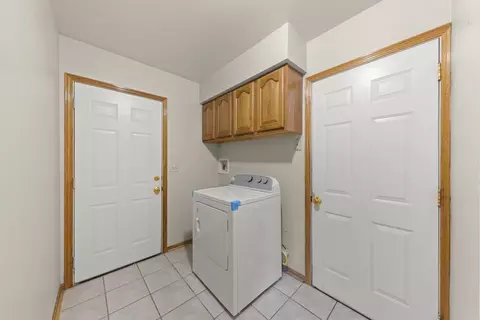Other - 2398 S Williamsburg Dr, Plainfield, IL 60586 photo 5 of 15
