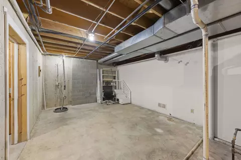 Other - 2398 S Williamsburg Dr, Plainfield, IL 60586 photo 11 of 15