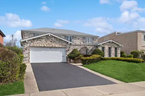 6516 Hoffman Ter, Morton Grove, IL 60053