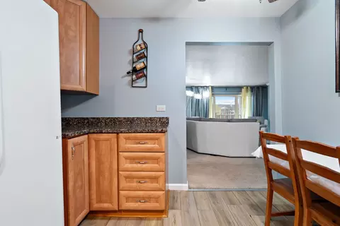 Kitchen - 5501 Carriageway Dr #202A, Rolling Meadows, IL 60008 photo 1 of 7