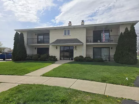 16518 Crescent Ave #2S, Tinley Park, IL 60477