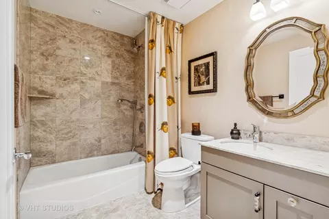 Bath - 270 E Pearson St #1502, Chicago, IL 60611 photo 4 of 4