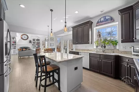Kitchen - 1651 Eagle Brook Dr, Geneva, IL 60134 photo 1 of 4