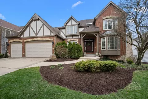 Exterior - 1651 Eagle Brook Dr, Geneva, IL 60134 photo 2 of 4