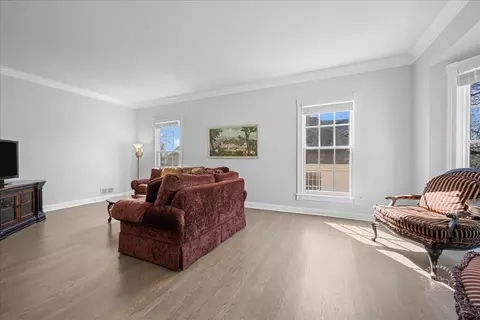 Living - 1651 Eagle Brook Dr, Geneva, IL 60134 photo 3 of 3