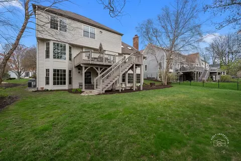 Exterior - 1651 Eagle Brook Dr, Geneva, IL 60134 photo 3 of 4