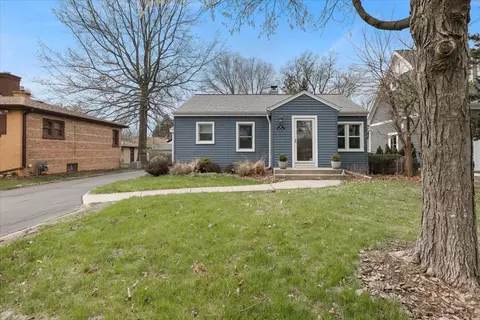 418 Bonnie Brae Ave, Itasca, IL 60143