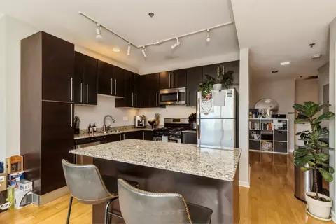 Kitchen - 225 S Sangamon St #702, Chicago, IL 60607 photo 1 of 1
