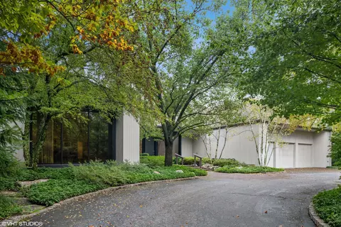 Undisclosed, Highland Park, IL 60035
