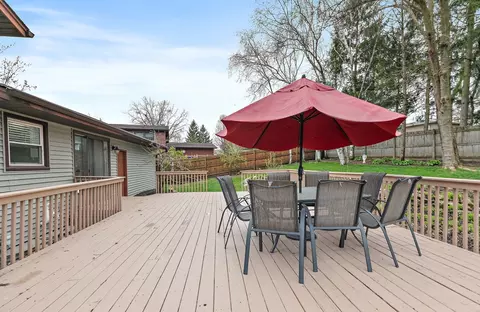1994 Monday Dr, Elgin, IL 60123 photo 24