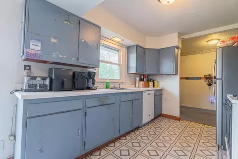 306 E Dooley St, Downs, IL 61736 photo 12