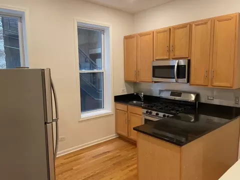 Kitchen - 1456 N Artesian Ave #1R, Chicago, IL 60622 photo 1 of 4