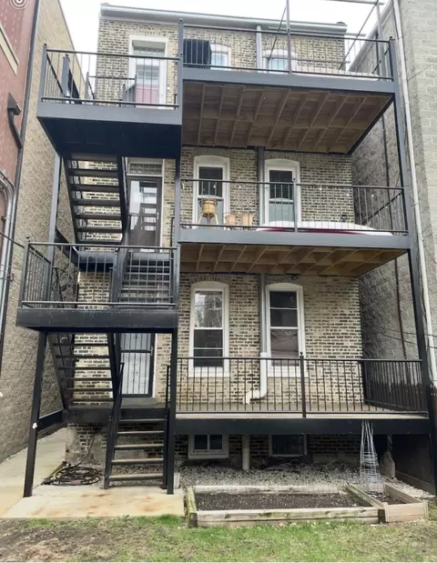 Exterior - 1456 N Artesian Ave #1R, Chicago, IL 60622 photo 4 of 4