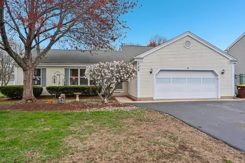 722 Woodland Ln, Marengo, IL 60152
