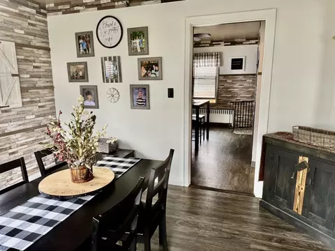 Dining - 914 8th St, Peru, IL 61354 photo 4 of 4