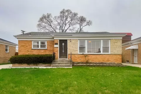 2110 Mandel Ave, Westchester, IL 60154