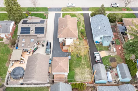 View/Area - 126 N Berteau Ave, Bartlett, IL 60103 photo 3 of 6