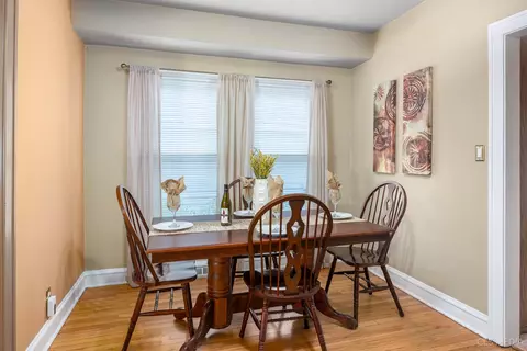 Dining - 126 N Berteau Ave, Bartlett, IL 60103 photo 1 of 2