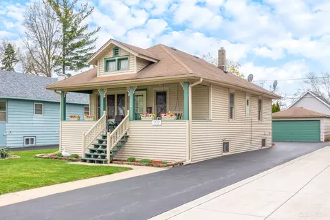 Exterior - 126 N Berteau Ave, Bartlett, IL 60103 photo 4 of 6