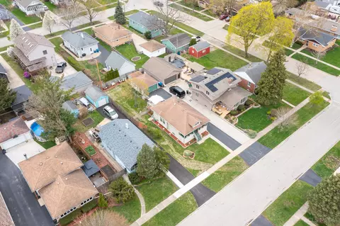 View/Area - 126 N Berteau Ave, Bartlett, IL 60103 photo 4 of 6