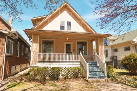 7707 Monroe St, Forest Park, IL 60130