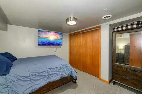 Bedroom - 7413 S Thomas Ave, Bridgeview, IL 60455 photo 3 of 3