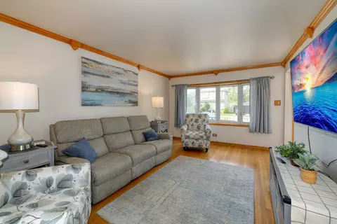 Living - 7413 S Thomas Ave, Bridgeview, IL 60455 photo 2 of 2