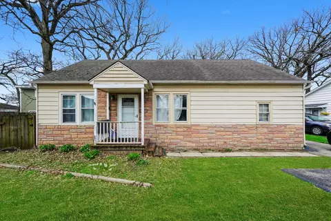 16140 S Lawrence St, Plainfield, IL 60544