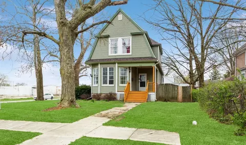200 Avenue E, Rochelle, IL 61068