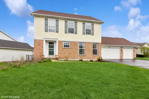 127 Berkshire Dr, Dekalb, IL 60115