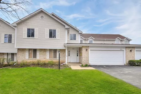 382 Springlake Ln #C, Aurora, IL 60504