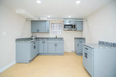 Kitchen - 154 W 74th St, Chicago, IL 60621 photo 7 of 8