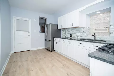 Kitchen - 154 W 74th St, Chicago, IL 60621 photo 4 of 8