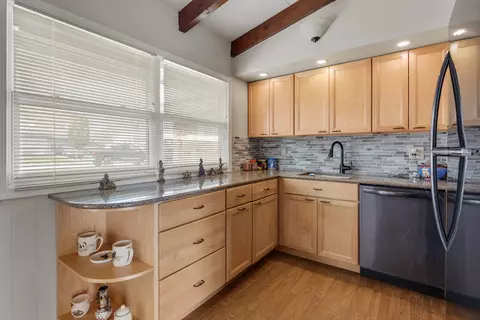 Kitchen - 801 Barbara Ln, Mchenry, IL 60051 photo 1 of 2