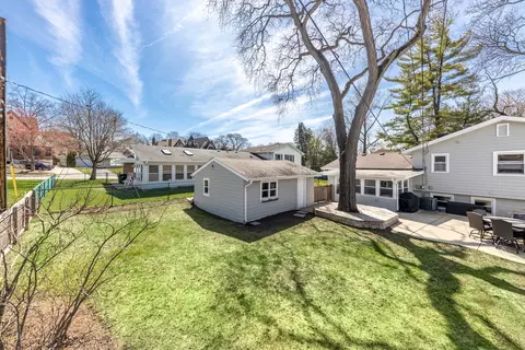 736 Willow Rd, Naperville, IL 60540 photo 35