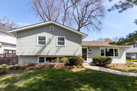 736 Willow Rd, Naperville, IL 60540 photo 42