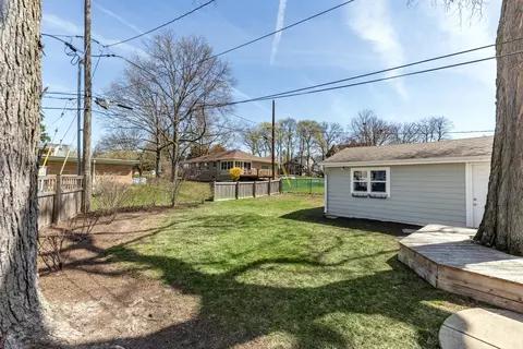 736 Willow Rd, Naperville, IL 60540 photo 33