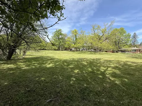 737 Becker Rd, Glenview, IL 60025 photo 14