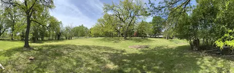 737 Becker Rd, Glenview, IL 60025 photo 2